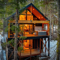 Donner Summit | Hot Tub, Fireplace & Mountain Views