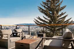 Beautiful Alpine Retreat: Hot Tub,Sauna, 360 Views - Image 5