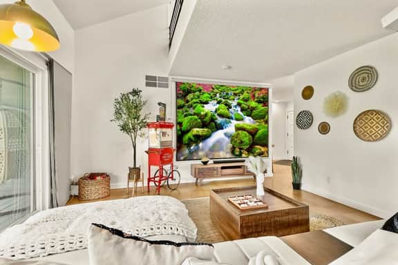 Sleeps 22 Game Room | Hot Tub - Image 3