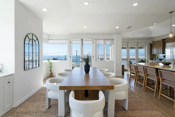 Ocean Views | Luxe 5BR Mansion | Bikes & Elevator - Image 1